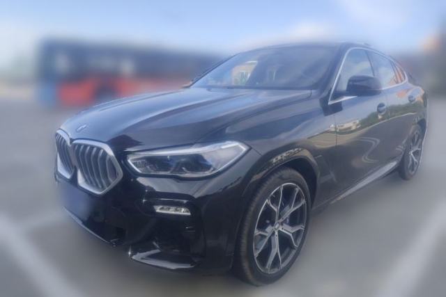 Used BMW X6 2021 xDrive40i Luxury Model with M Sport Package
