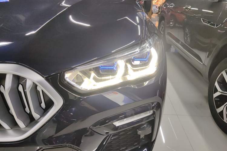 Used BMW X6 2021 xDrive40i M Sport Package Left Front Headlight