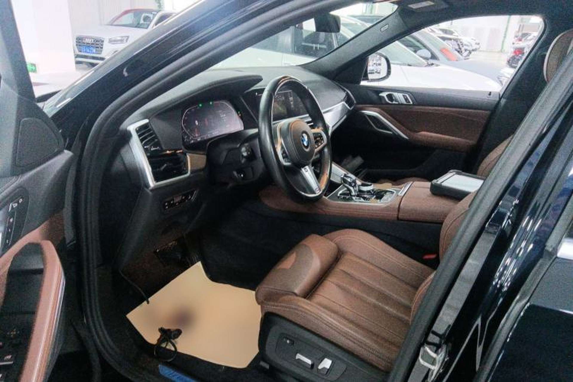 Used BMW X6 2021 xDrive30i M Sport Package Left Front Seat