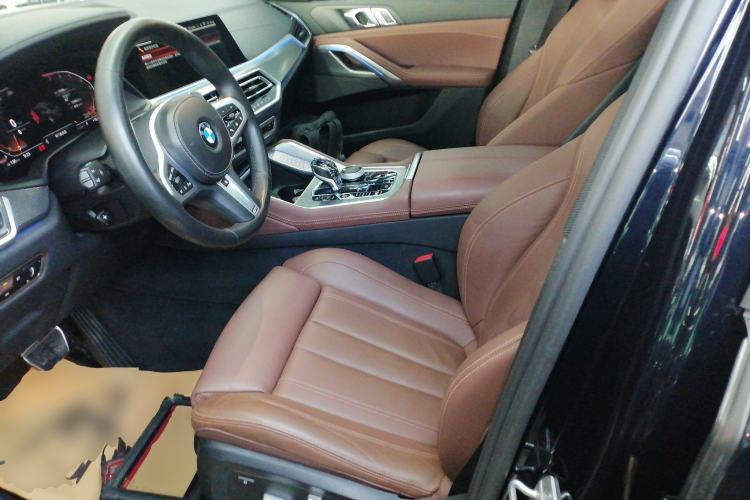 Used BMW X6 2021 xDrive40i M Sport Package Left Front Seat