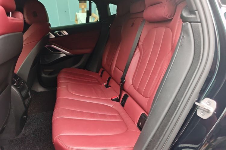 Used BMW X6 2021 xDrive40i M Sport Package Left Rear Seat