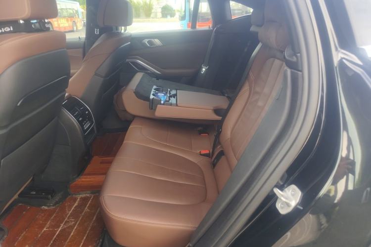 Used BMW X6 2021 xDrive40i Luxury Model with M Sport Package Left Rear Seat