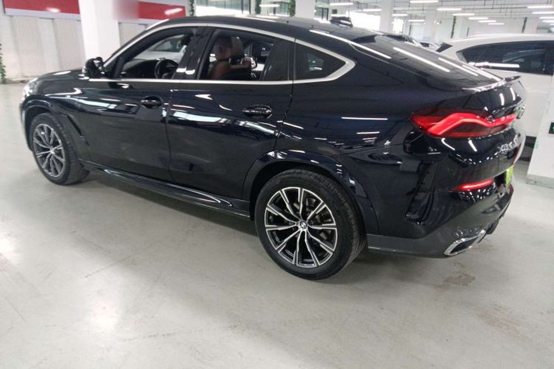 Used BMW X6 2021 xDrive30i M Sport Package Left Side