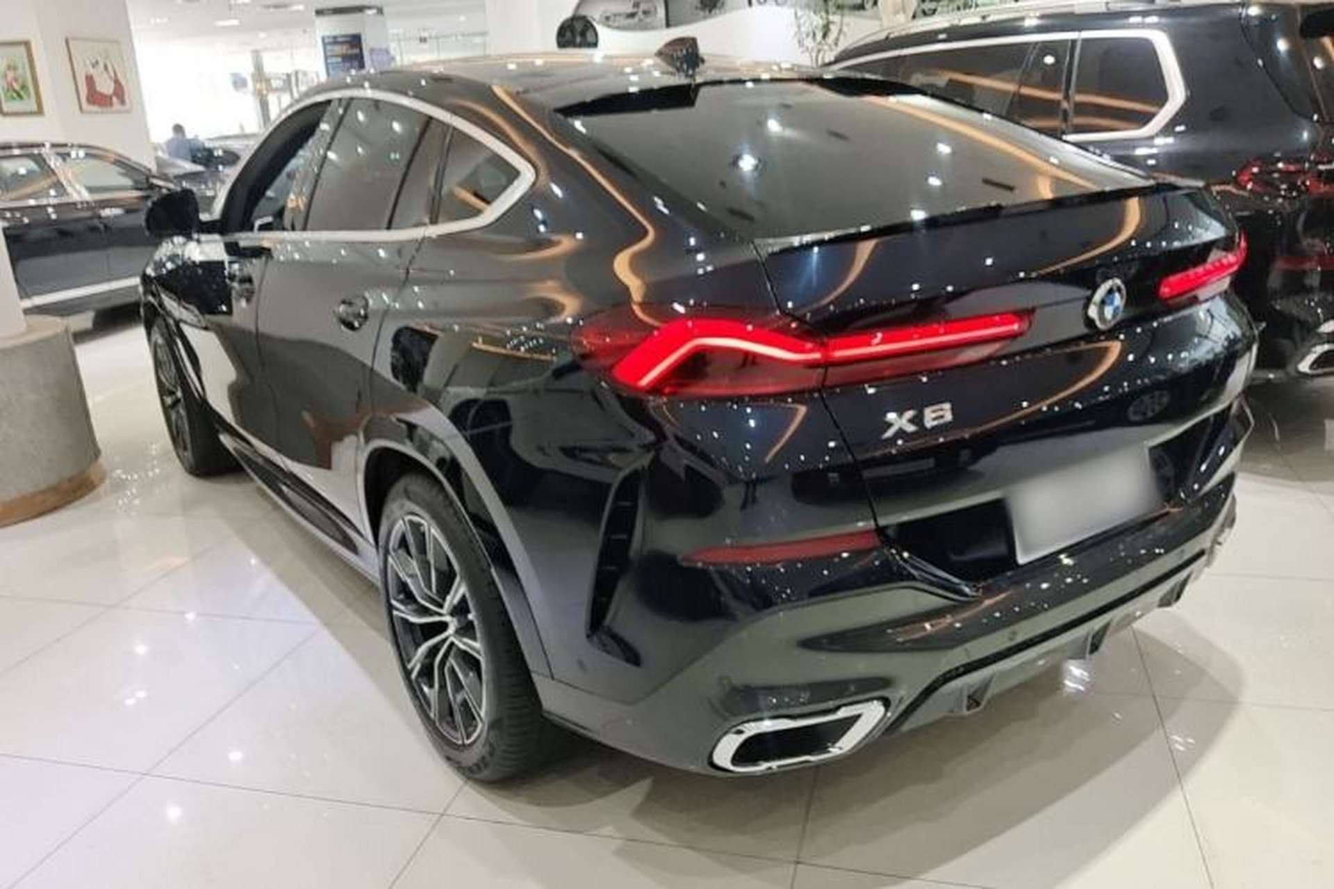 Used BMW X6 2021 xDrive30i M Sport Package Rear Left 45 Deg