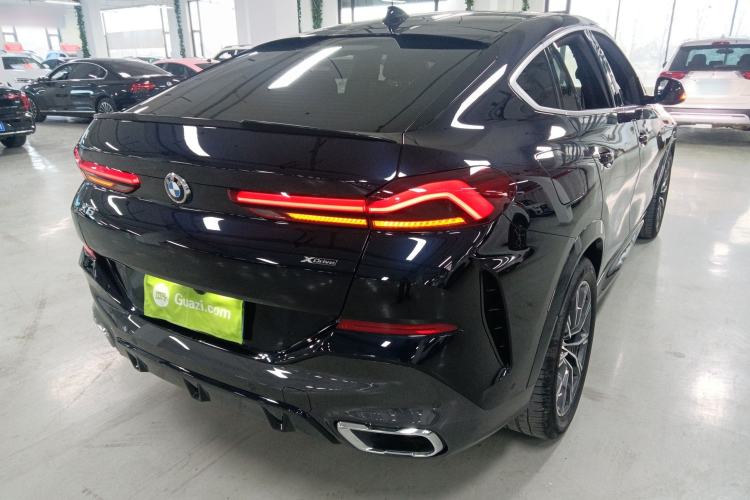 Used BMW X6 2021 xDrive30i M Sport Package Rear Right 45 Deg