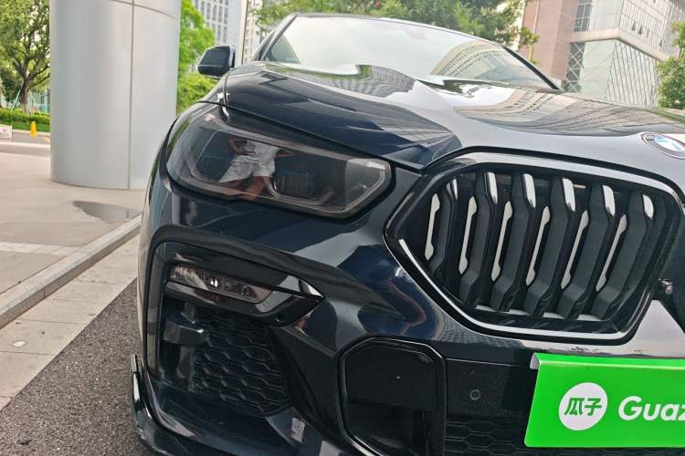 Used BMW X6 2021 xDrive40i M Sport Package Right Front Headlight