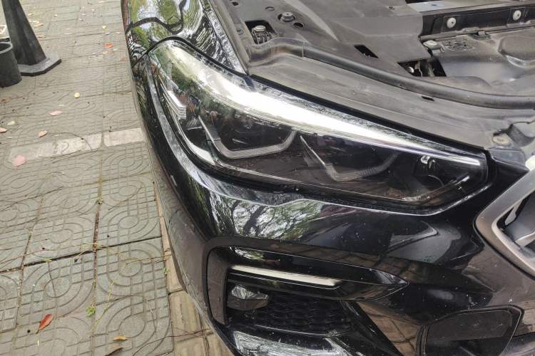Used BMW X6 2021 xDrive30i M Sport Package Right Front Headlight