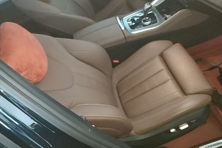 Used BMW X6 2021 xDrive30i M Sport Package Right Front Seat