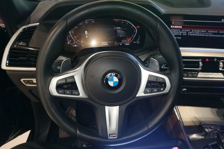 Used BMW X6 2021 xDrive40i M Sport Package Steering Wheel