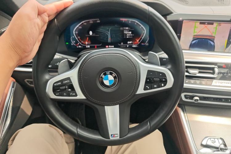 Used BMW X6 2021 xDrive40i M Sport Package Steering Wheel