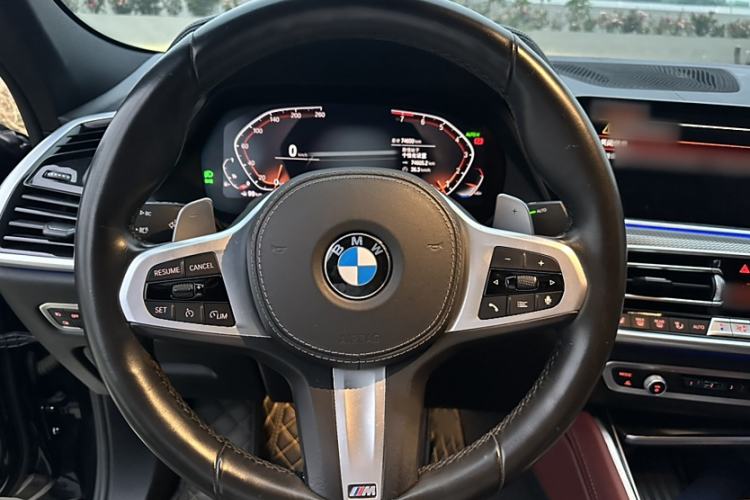 Used BMW X6 2021 xDrive40i M Sport Package Steering Wheel