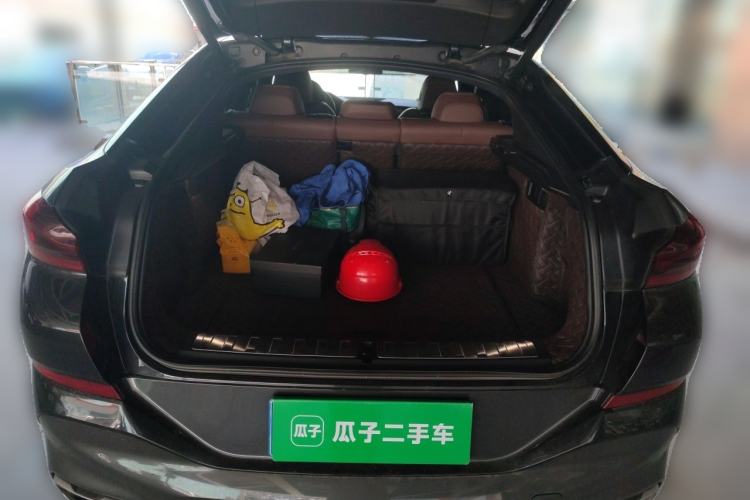 Used BMW X6 2021 xDrive40i M Sport Package Trunk