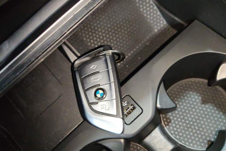 Used BMW X6 2021 xDrive30i M Sport Package Vehicle Key