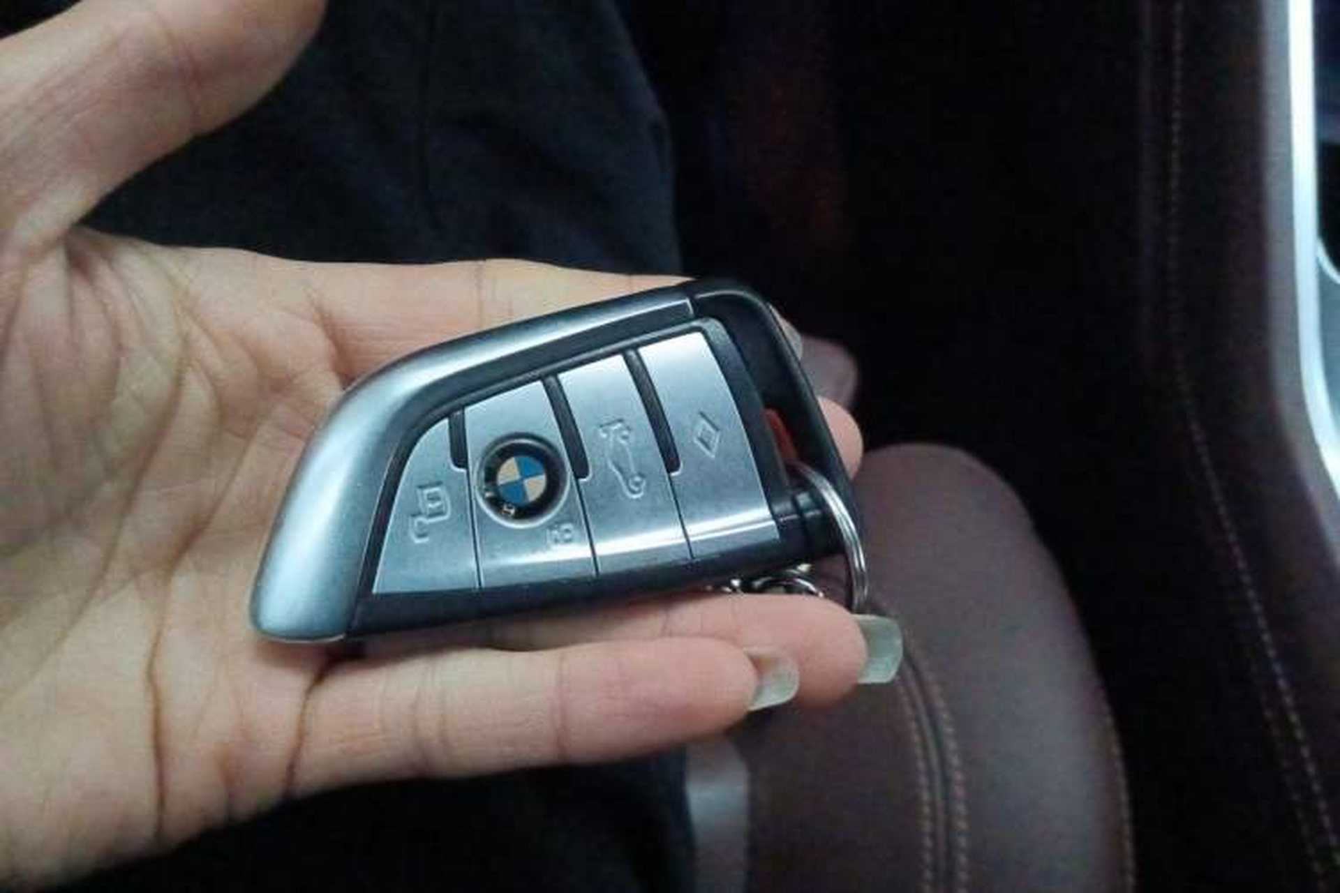 Used BMW X6 2021 xDrive30i M Sport Package Vehicle Key