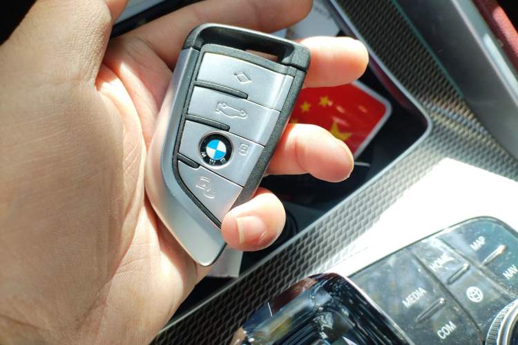 Used BMW X6 2021 xDrive40i M Sport Package Vehicle Key