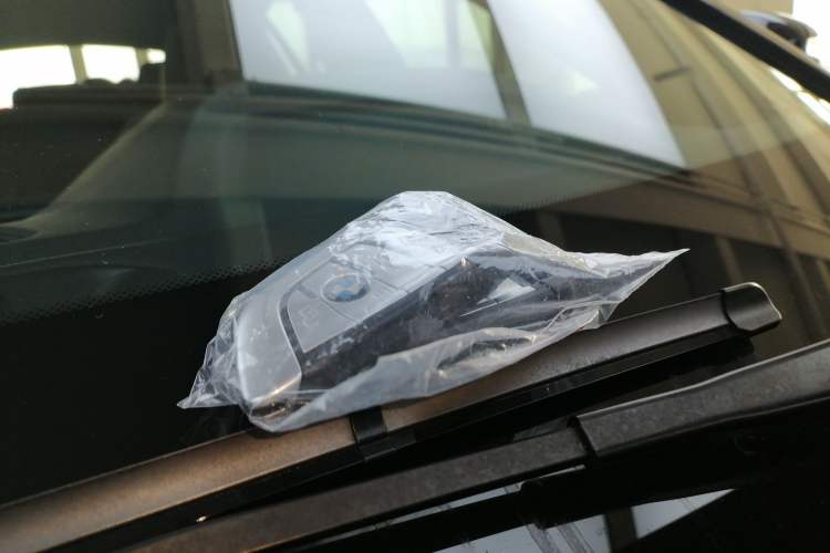 Used BMW X6 2021 xDrive40i M Sport Package Vehicle Key