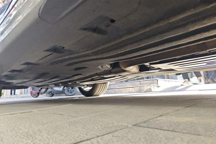 Used BMW X6 2021 xDrive40i M Sport Package Chassis Front Right