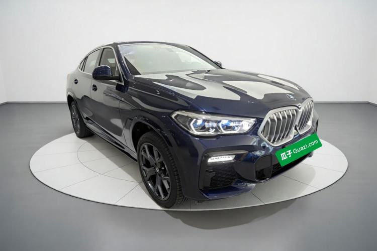 Used BMW X6 2021 Restyled xDrive40i Luxury Version M Sport Package Front Right 45 Deg