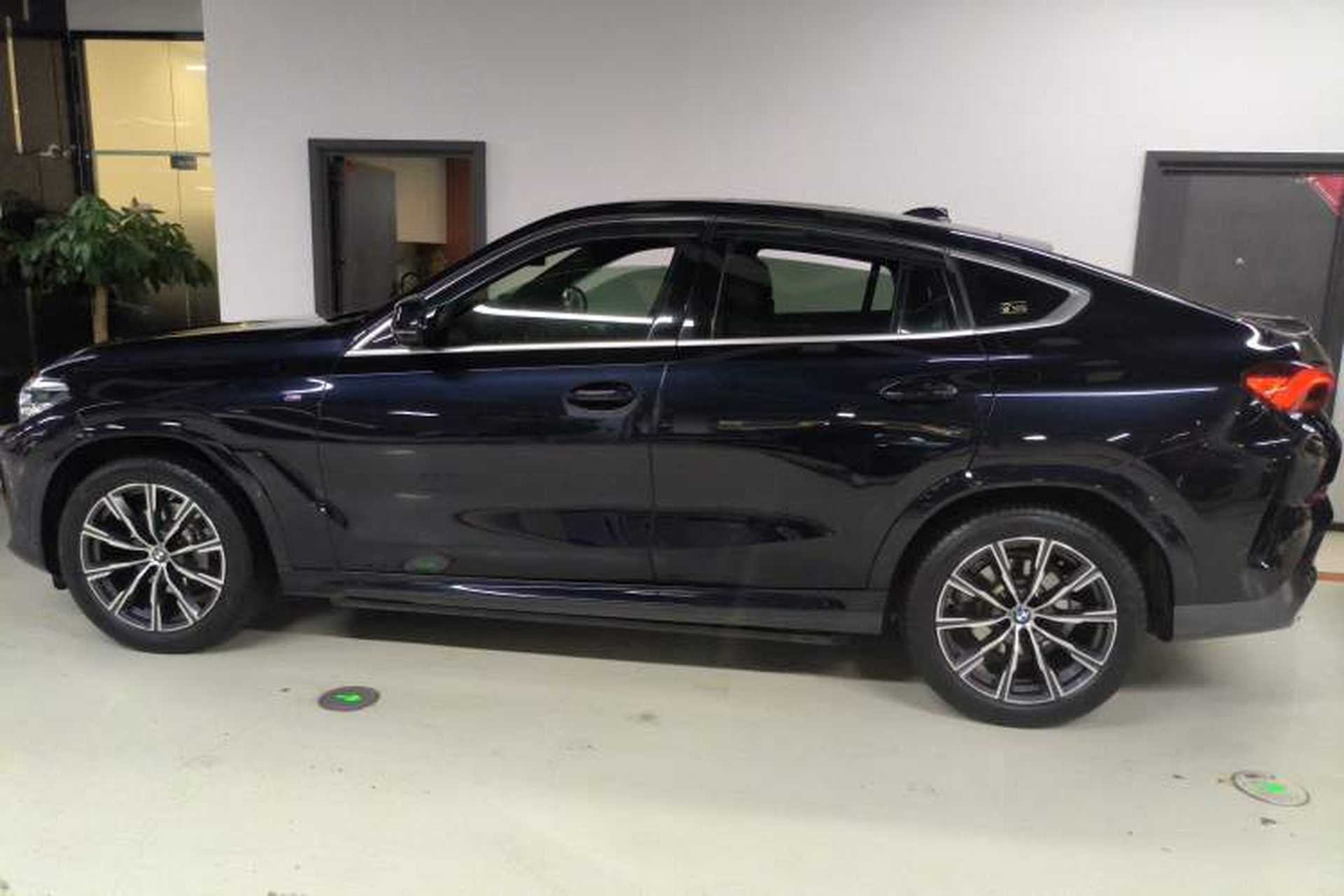 Used BMW X6 2021 xDrive30i M Sport Package Left Side