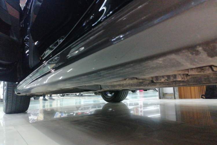 Used BMW X6 2021 xDrive40i M Sport Package Left Side Sill