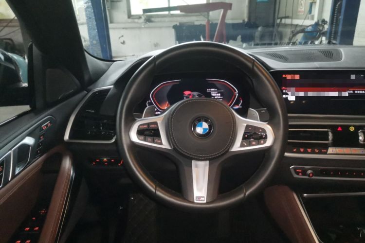 Used BMW X6 2021 xDrive40i M Sport Package Steering Wheel