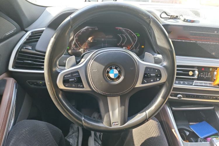 Used BMW X6 2021 xDrive40i M Sport Package Steering Wheel