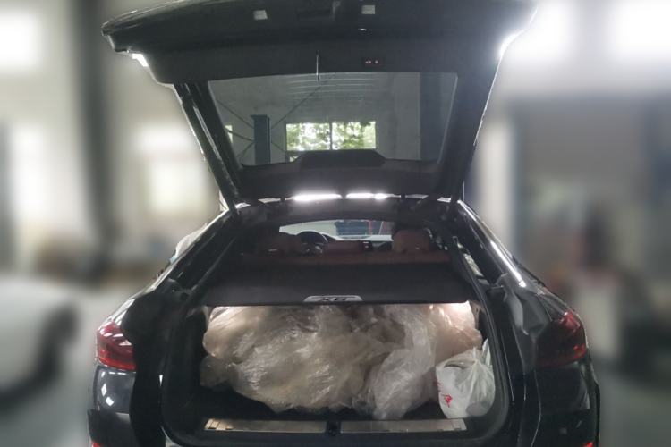 Used BMW X6 2021 xDrive40i M Sport Package Trunk