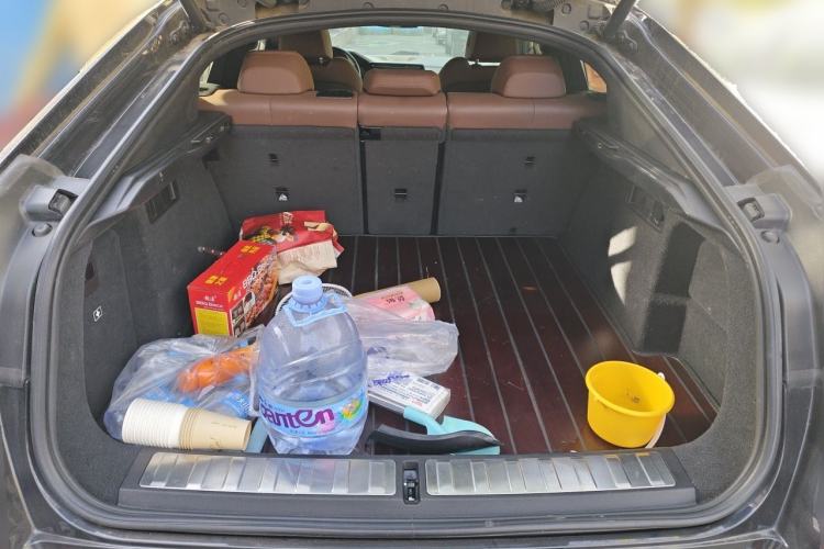 Used BMW X6 2021 xDrive40i M Sport Package Trunk