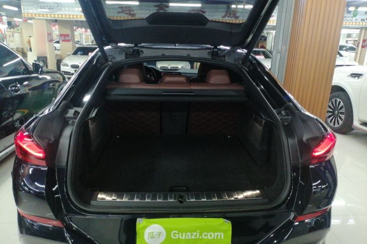 Used BMW X6 2021 xDrive40i M Sport Package Trunk