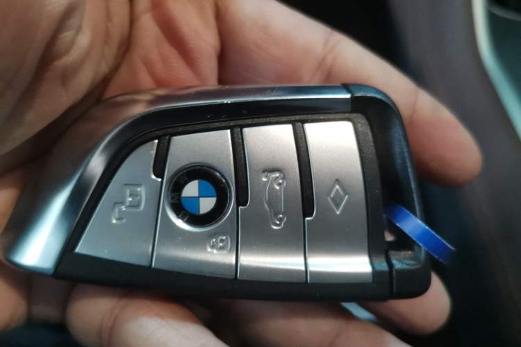 Used BMW X6 2021 xDrive40i M Sport Package Vehicle Key