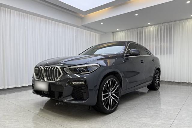 Used BMW X6 2021 xDrive40i Luxury Model with M Sport Package