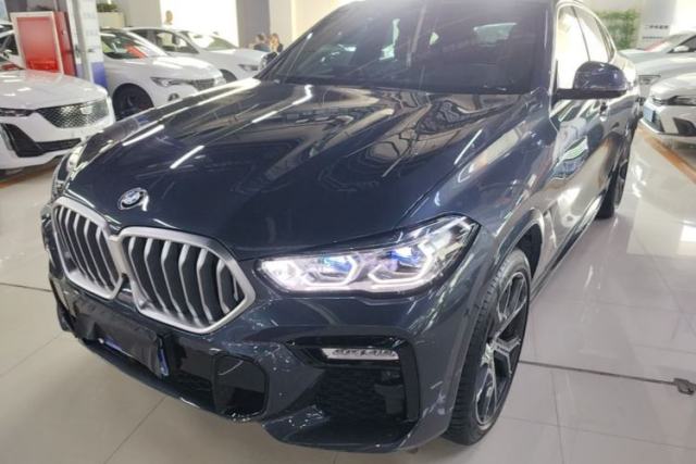 Used BMW X6 2021 xDrive40i Luxury Model with M Sport Package