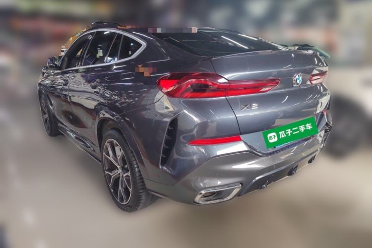 Used BMW X6 2021 xDrive40i Luxury Model with M Sport Package Rear Left 45 Deg