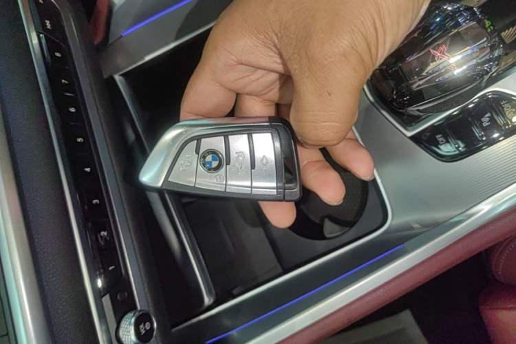 Used BMW X6 2021 xDrive30i M Sport Package Vehicle Key