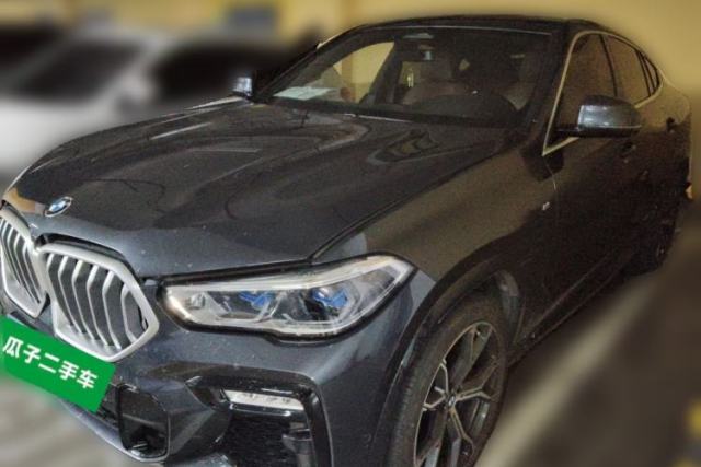 Używany BMW X6 2021 Restyled xDrive40i Luxury Version M Sport Package