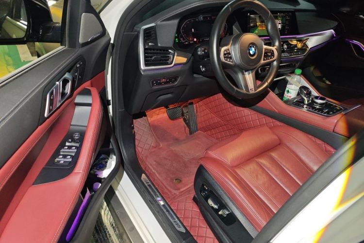 Used BMW X6 2021 xDrive40i Luxury Model with M Sport Package Driver Seat