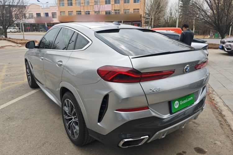 Used BMW X6 2021 xDrive40i M Sport Package Exterior 2