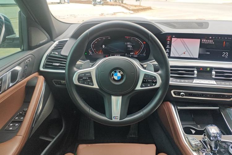 Used BMW X6 2021 xDrive40i M Sport Package Steering Wheel
