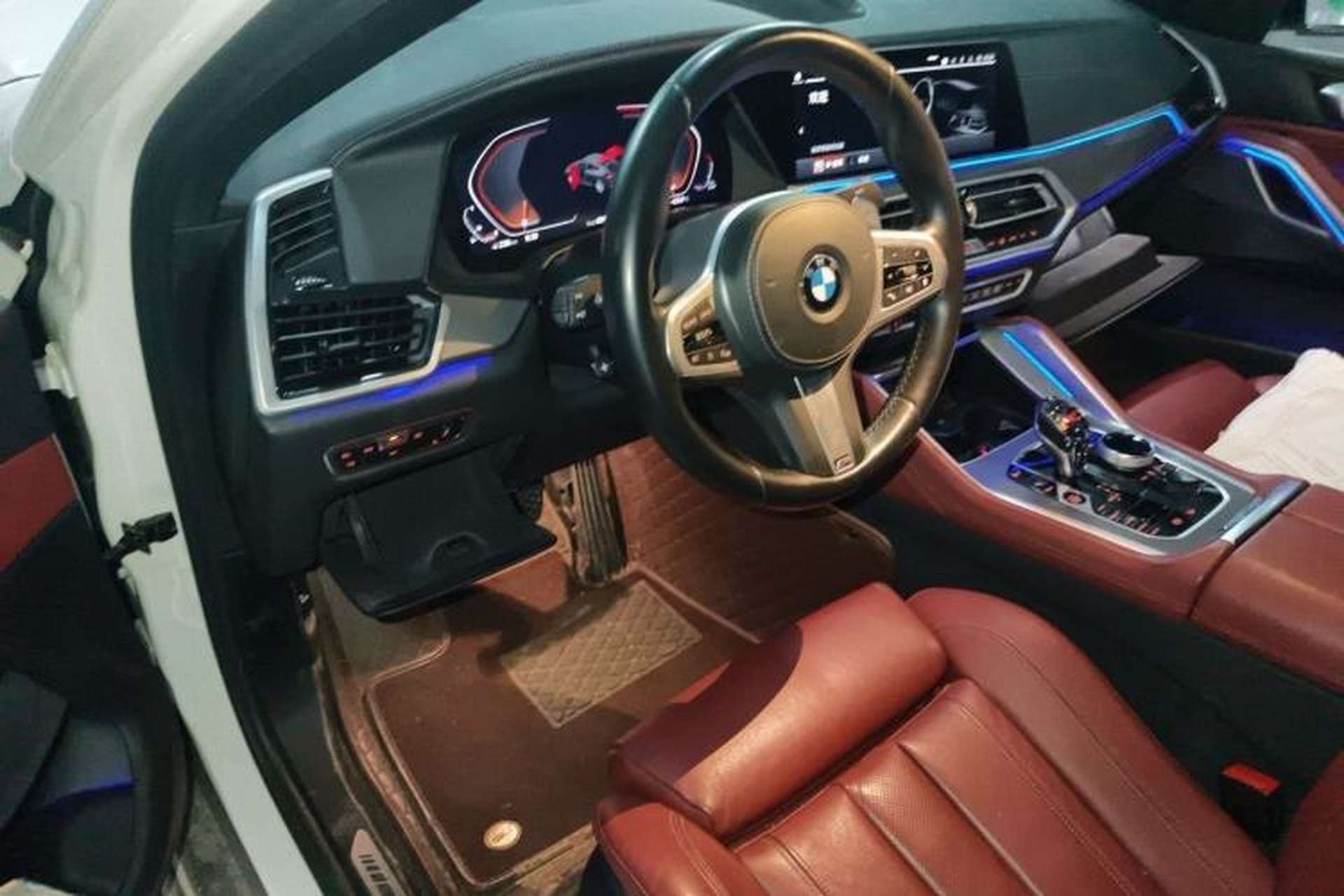 Used BMW X6 2021 xDrive30i M Sport Package Center Console
