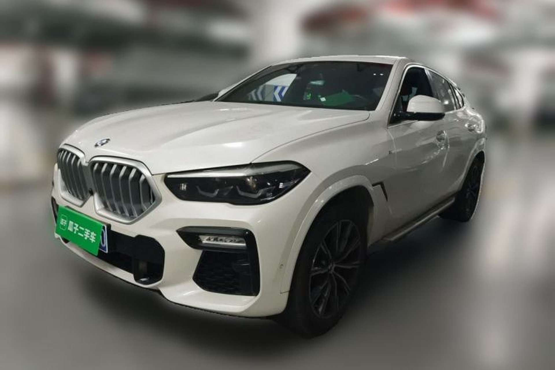 Used BMW X6 2021 xDrive30i M Sport Package Front Left 45 Deg