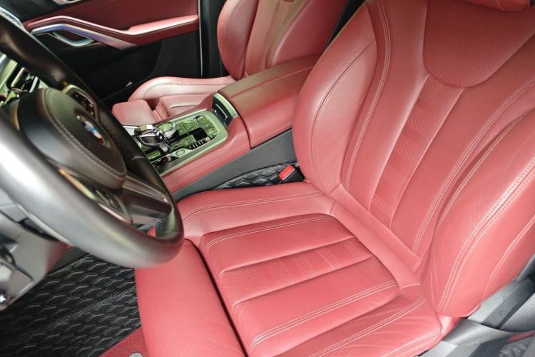 Used BMW X6 2021 xDrive30i M Sport Package Left Front Seat