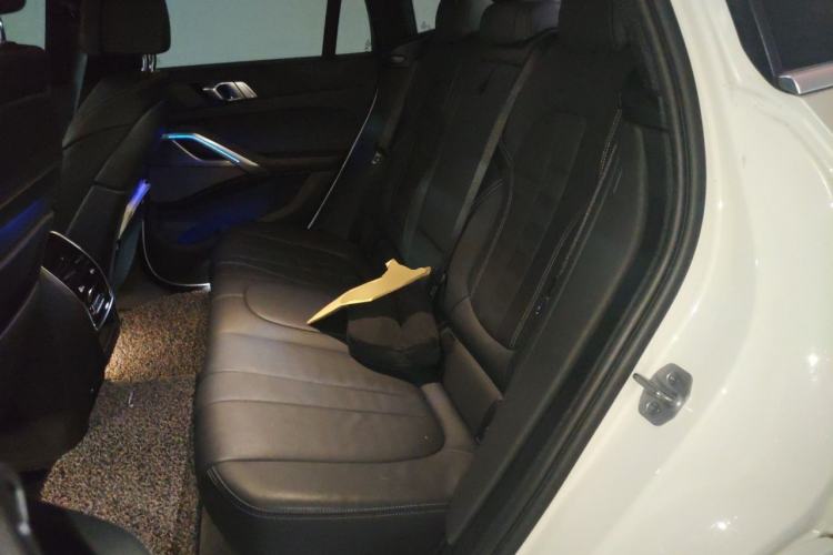 Used BMW X6 2021 Restyled xDrive40i Luxury Version M Sport Package Left Rear Seat