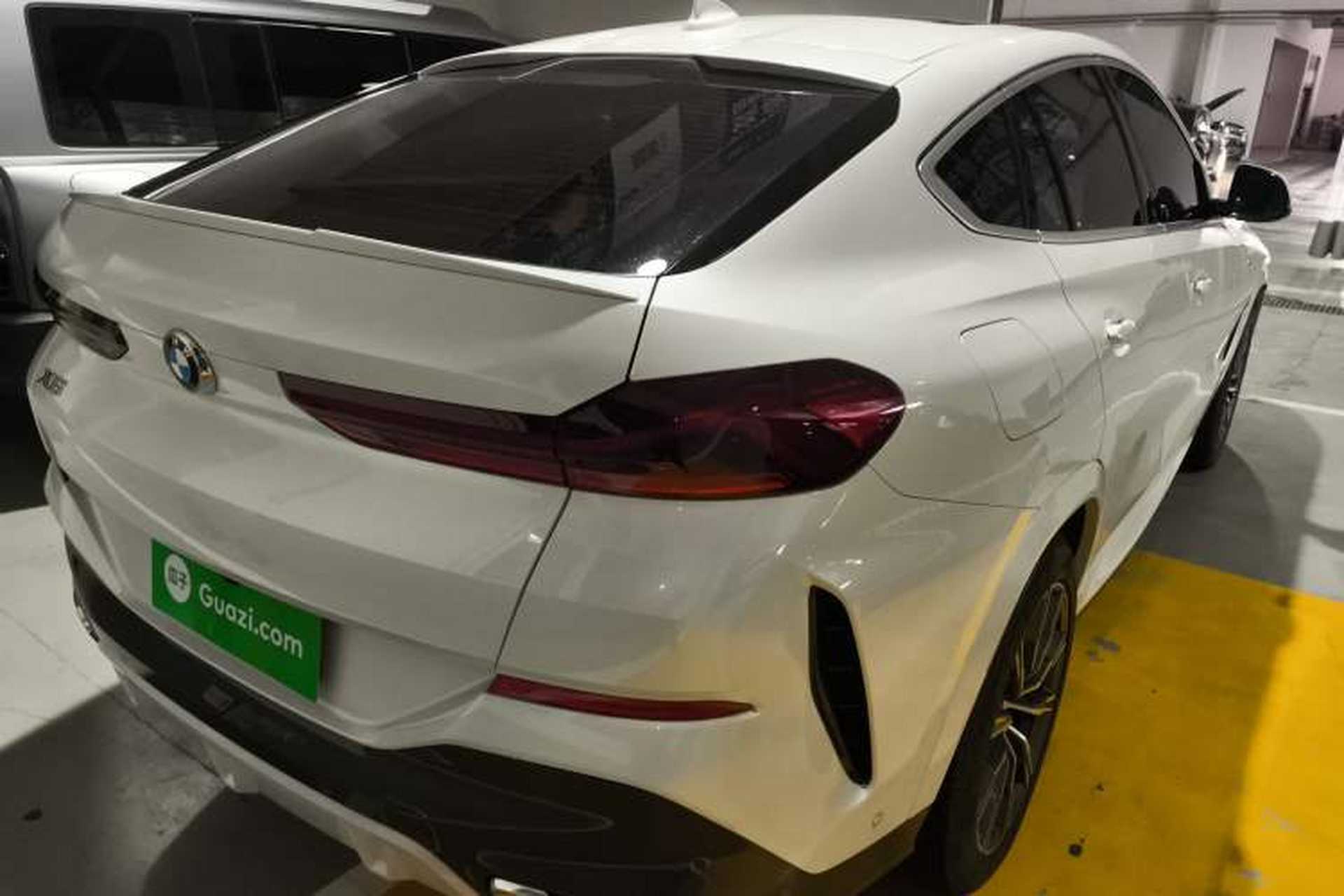 Used BMW X6 2021 xDrive30i M Sport Package Rear Right 45 Deg