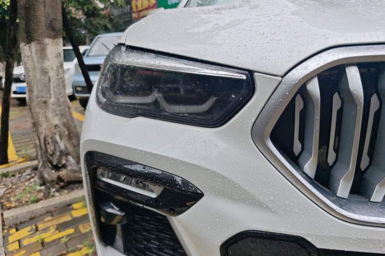 Used BMW X6 2021 xDrive30i M Sport Package Right Front Headlight