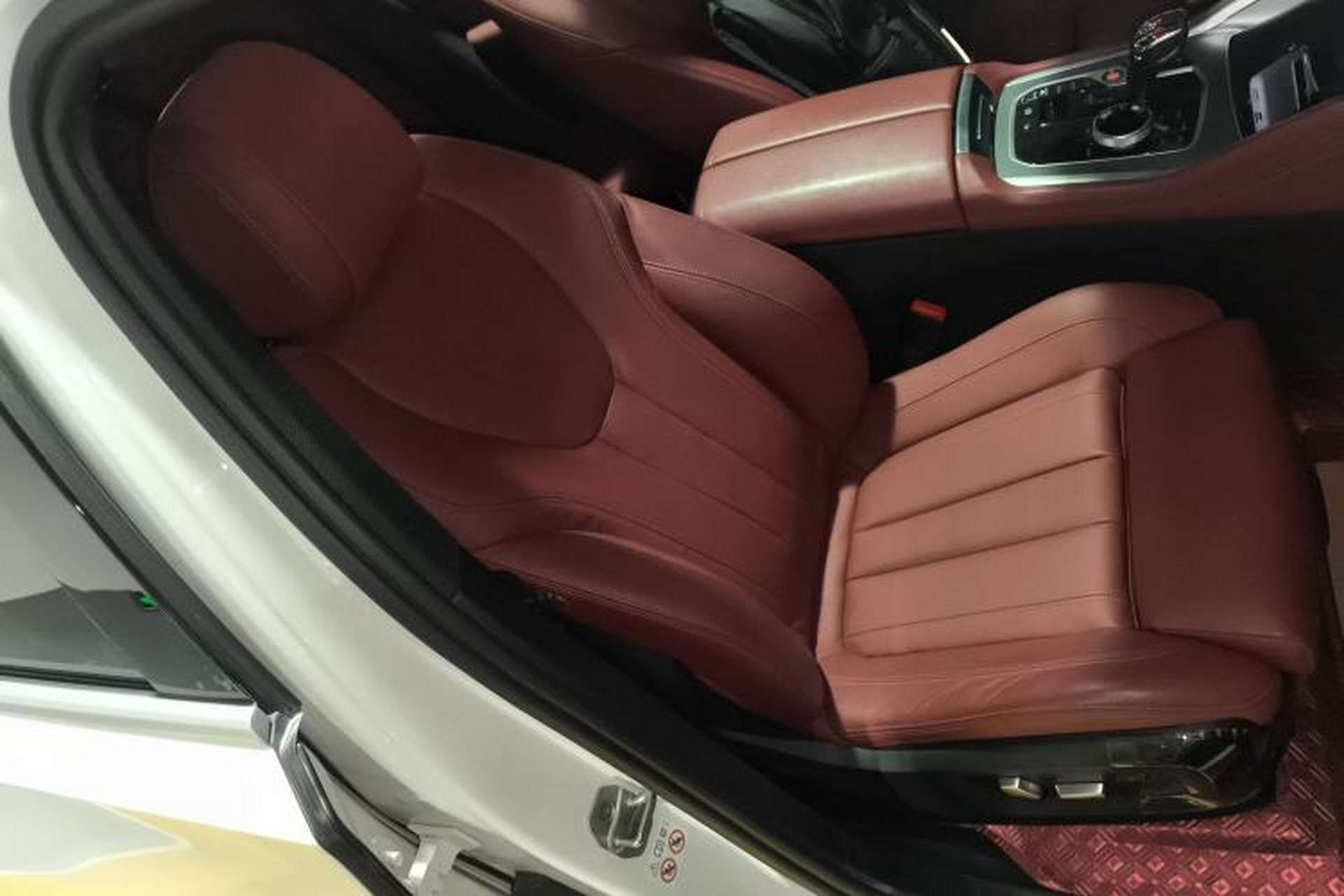 Used BMW X6 2021 xDrive30i M Sport Package Right Front Seat