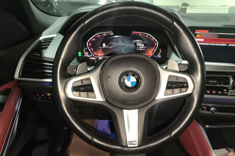Used BMW X6 2021 xDrive30i M Sport Package Steering Wheel