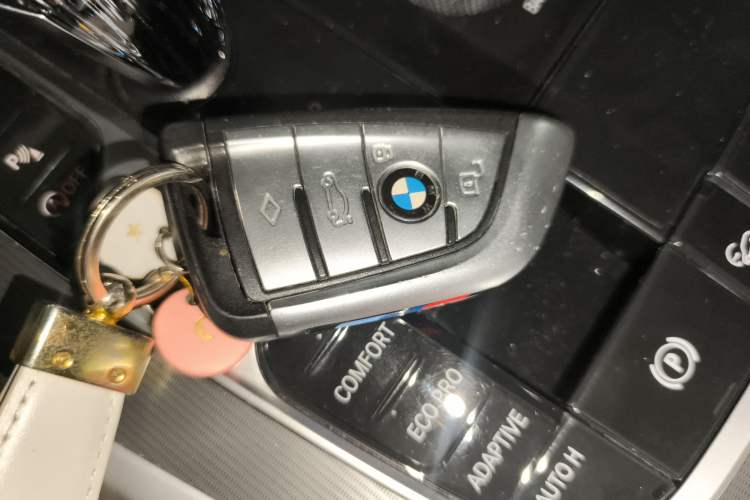 Used BMW X6 2021 xDrive30i M Sport Package Vehicle Key