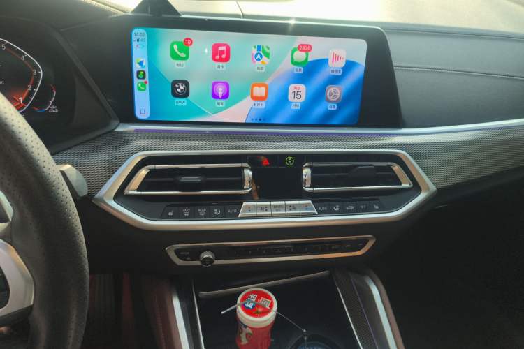 Used BMW X6 2022 xDrive40i M Sport Package Audio And AC Panel
