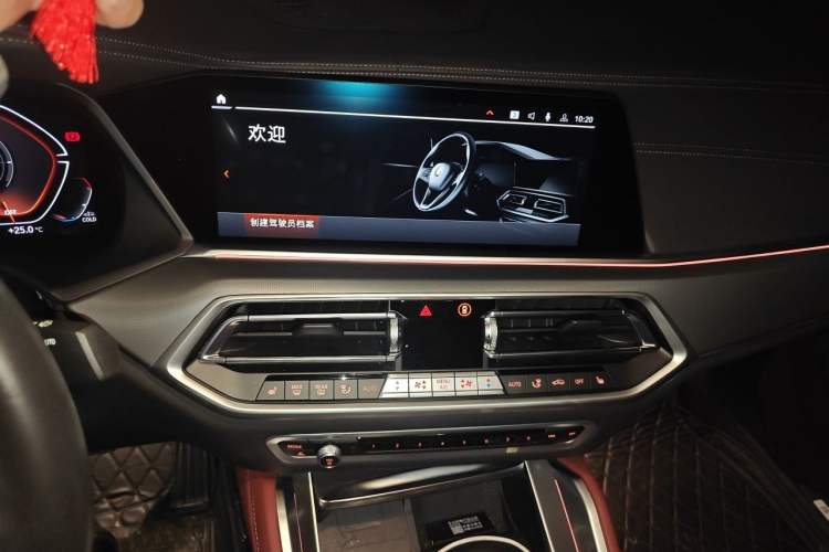 Used BMW X6 2022 Restyled xDrive30i M Sport Package Audio And AC Panel