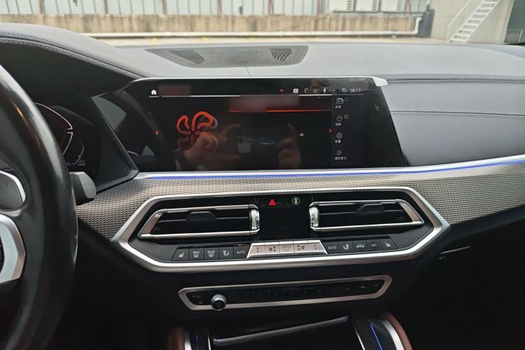 Used BMW X6 2022 Second Facelift xDrive40i M Sport Package Audio And AC Panel